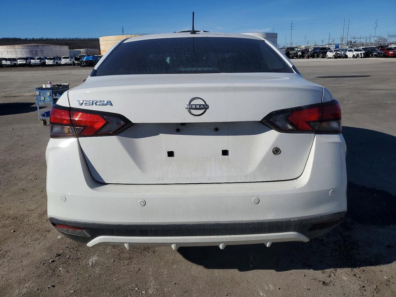2024 Nissan Versa S - Фото 6