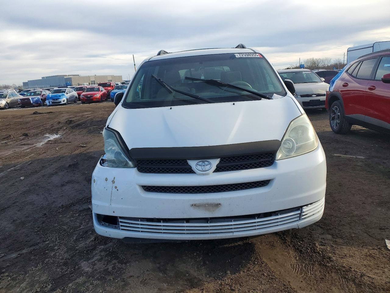 2004 Toyota Sienna Xle - Image 5