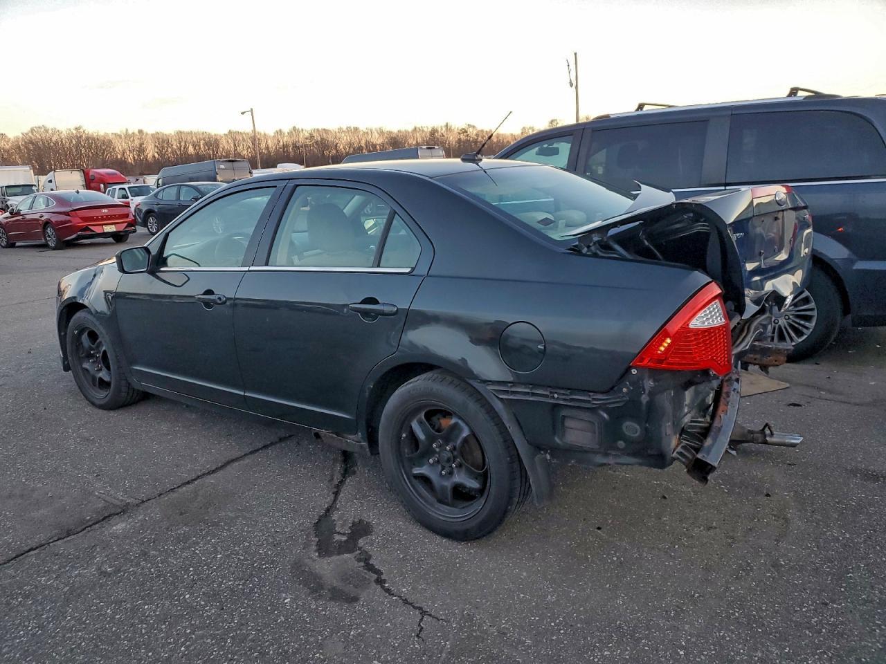 2010 Ford Fusion Se - Фото 2