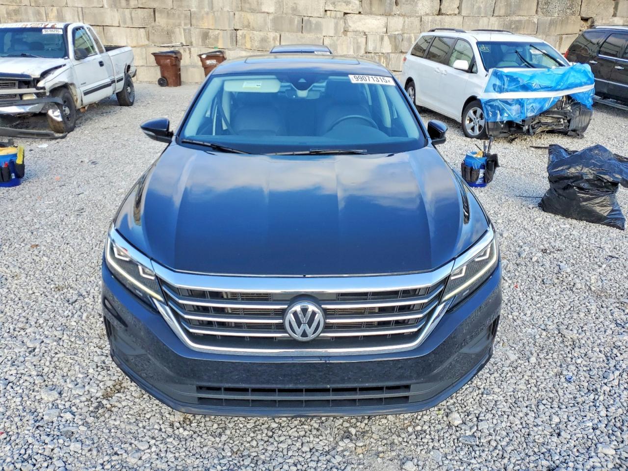 2021 Volkswagen Passat Se - Фото 5