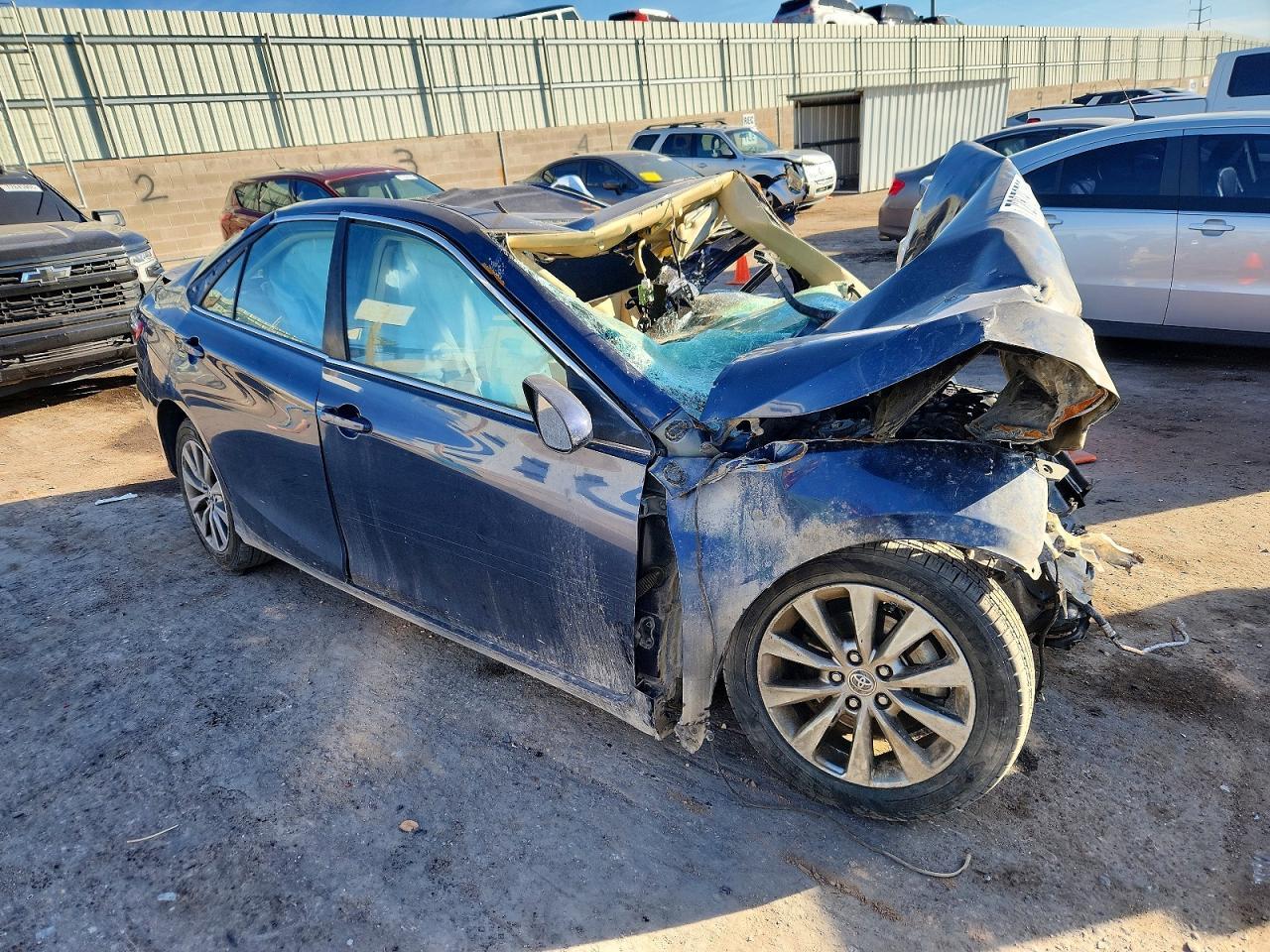 2015 Toyota Camry - Фото 4