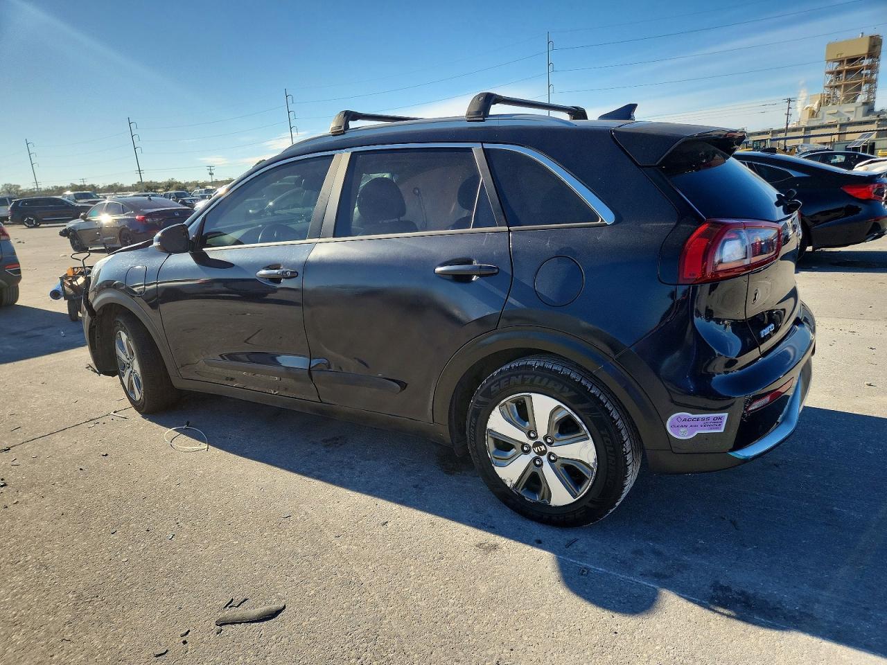 2018 Kia Niro Ex Premium - Image 2