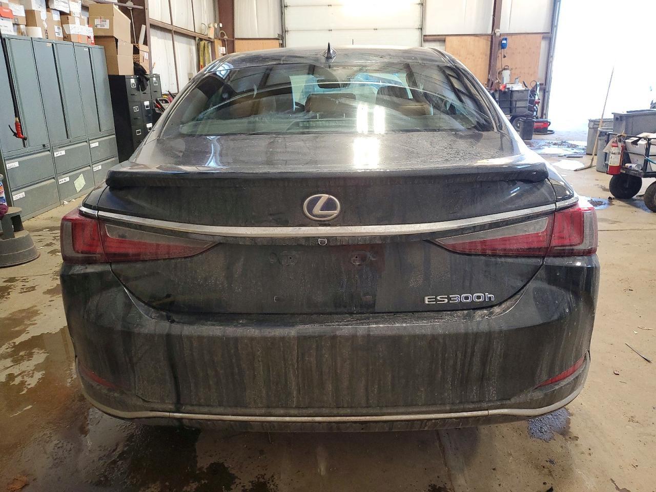 2021 Lexus Es 300H - Фото 6