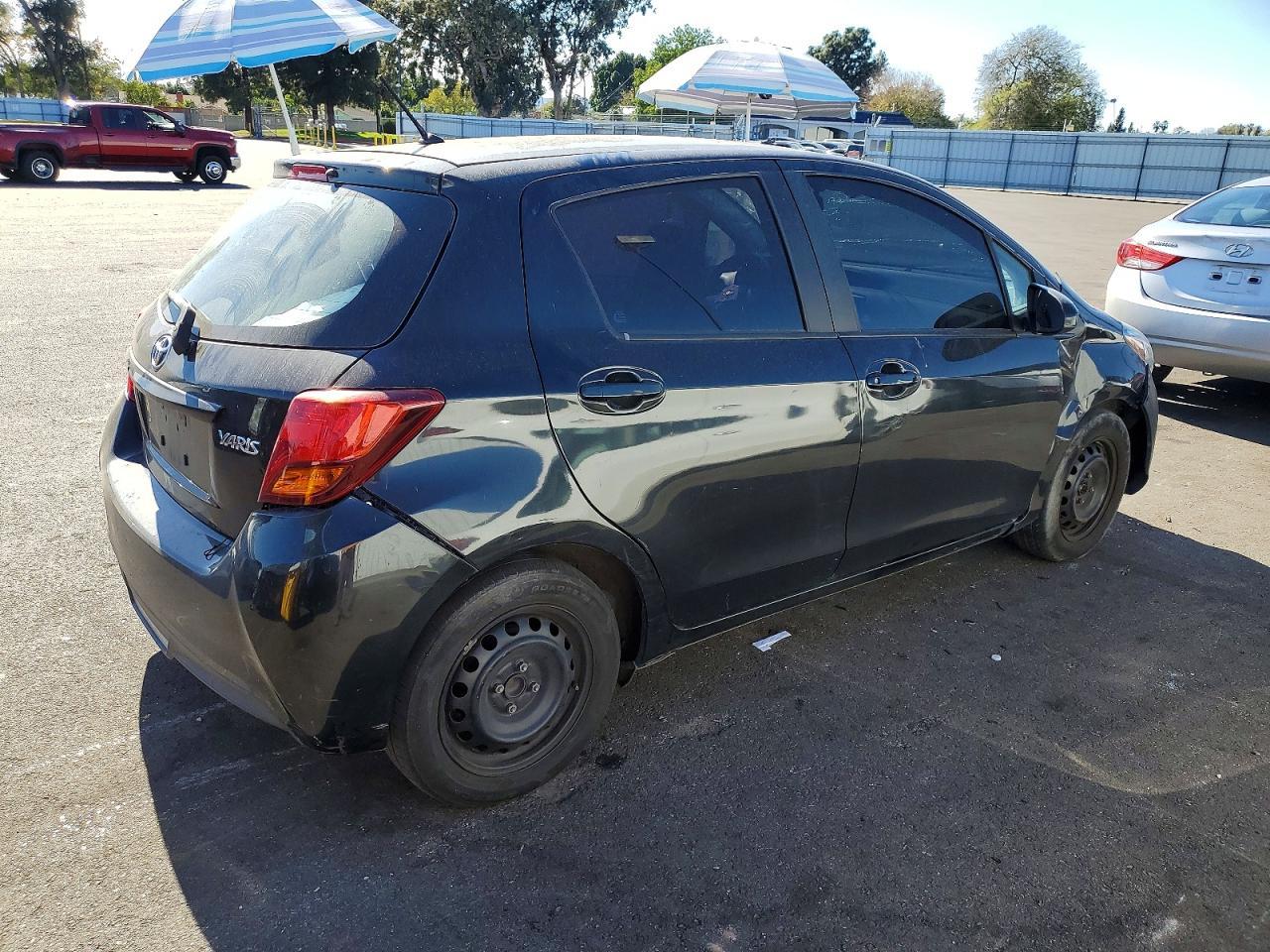 2015 Toyota Yaris - Фото 3