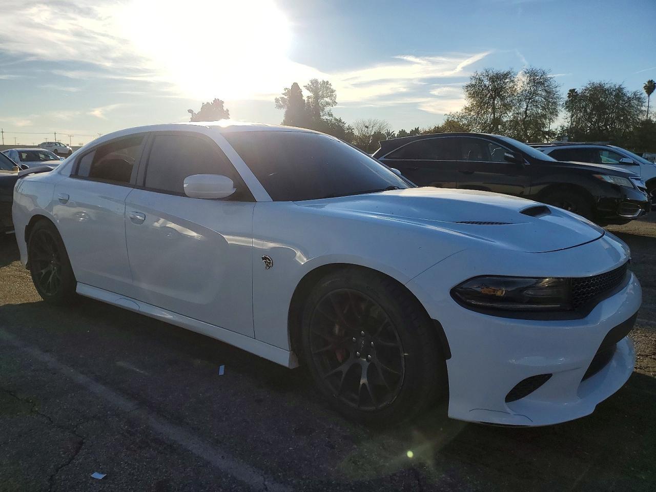 2016 Dodge Charger Srt Hellcat - Image 4