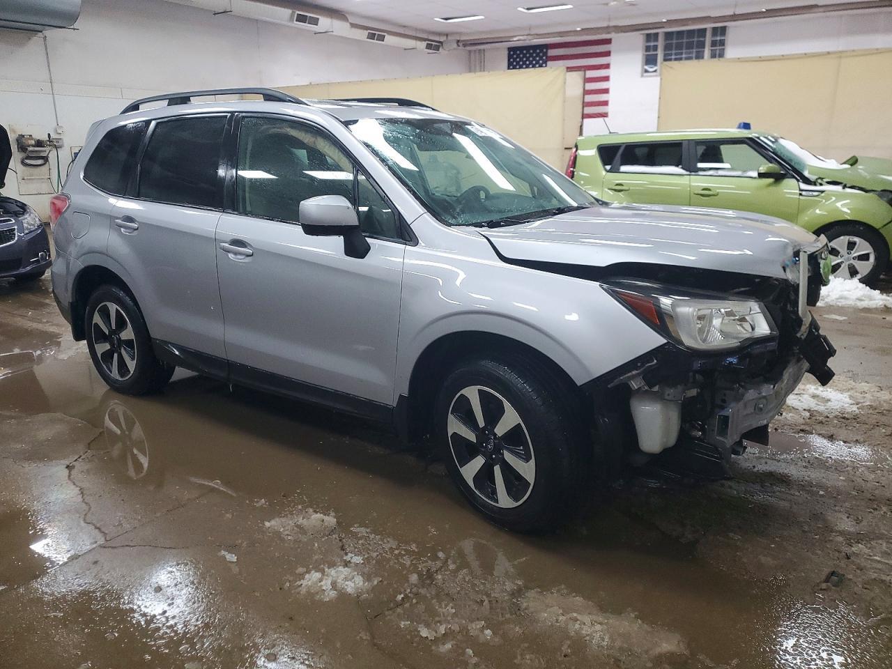 2018 Subaru Forester 2.5I Premium - Image 4