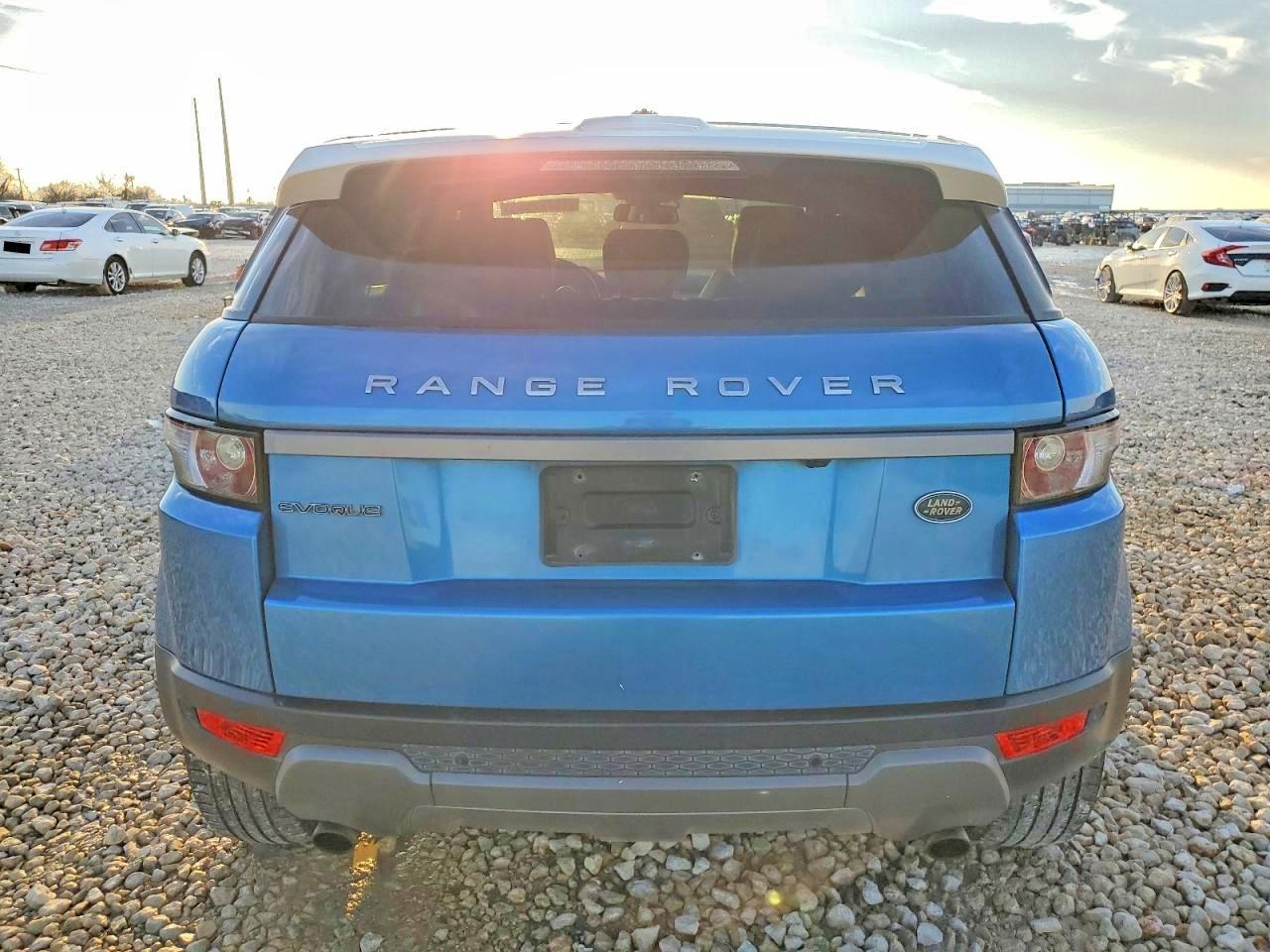 2015 Land Rover Range Rover Evoque Pure - Фото 6