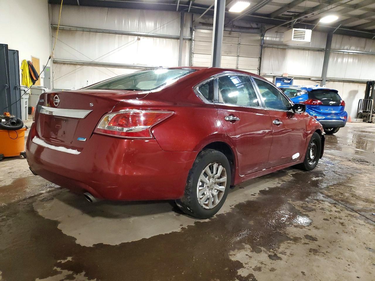 2013 Nissan Altima 2.5 - Фото 3