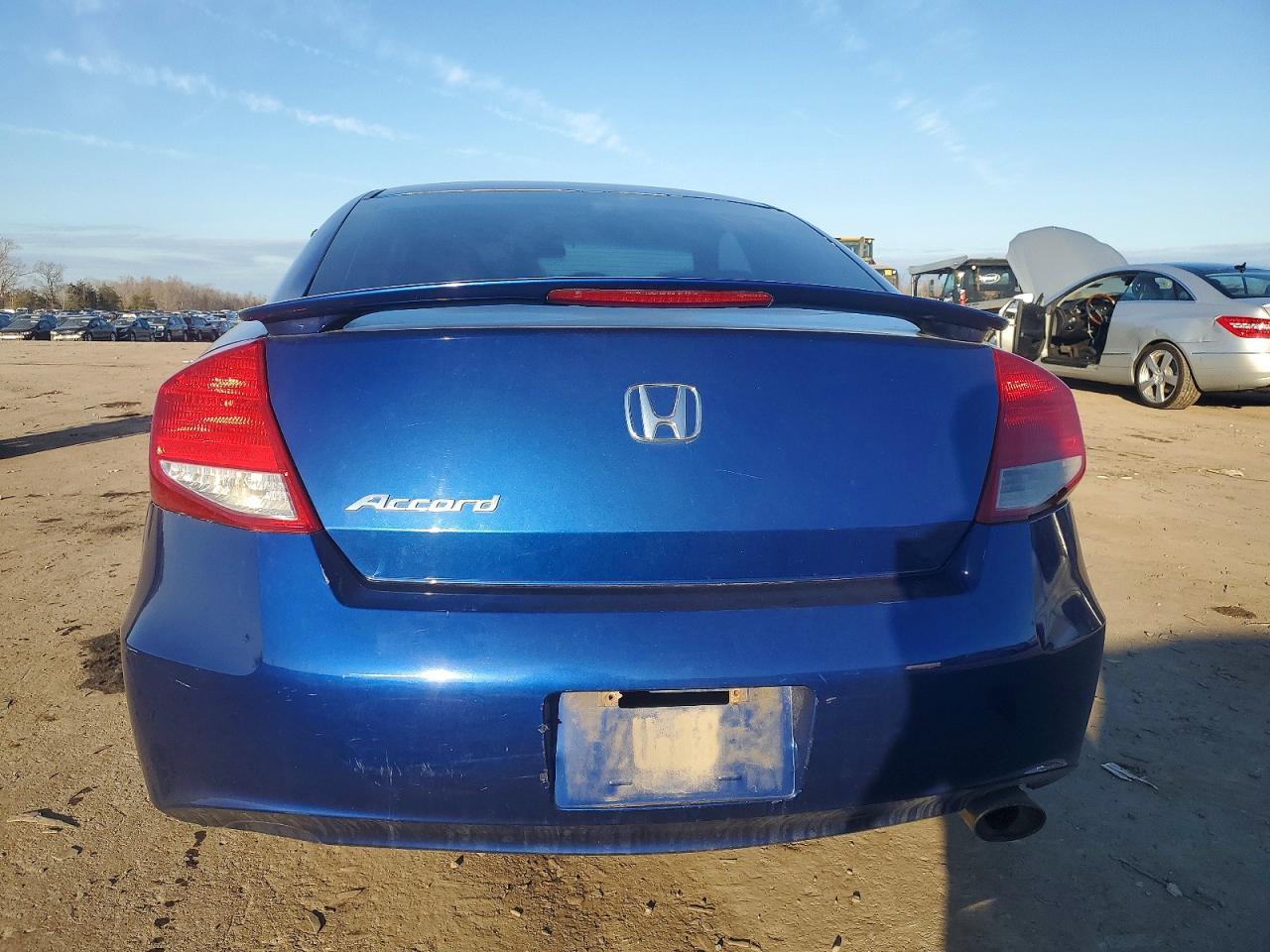 2011 Honda Accord Ex - Image 6