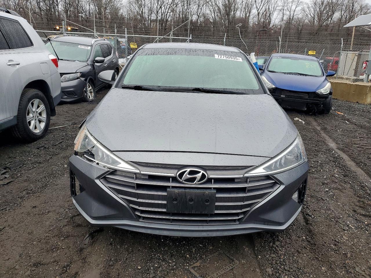 2019 Hyundai Elantra Se - Фото 5