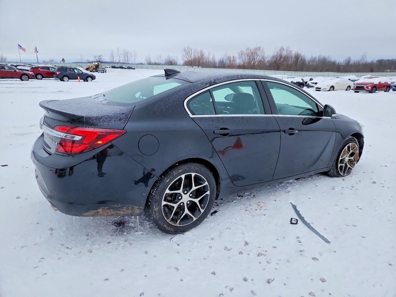2017 Buick Regal Sport Touring - Фото 3