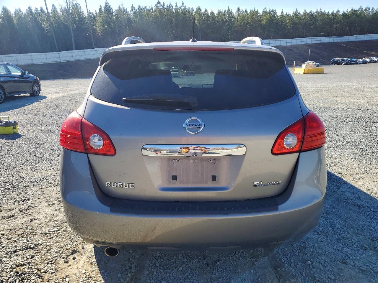 2012 Nissan Rogue S - Фото 6