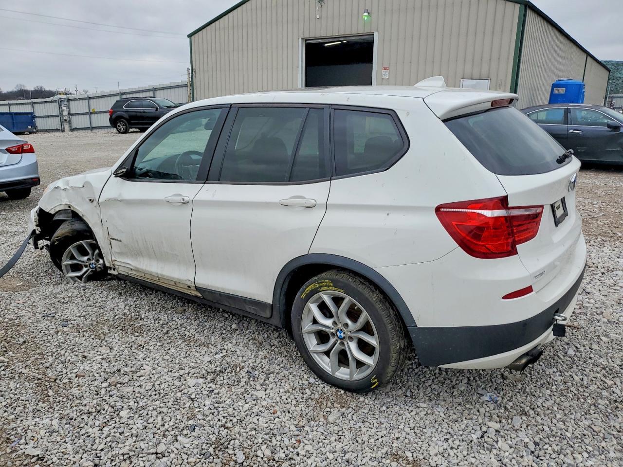 2013 BMW X3 xDrive35I - Image 2