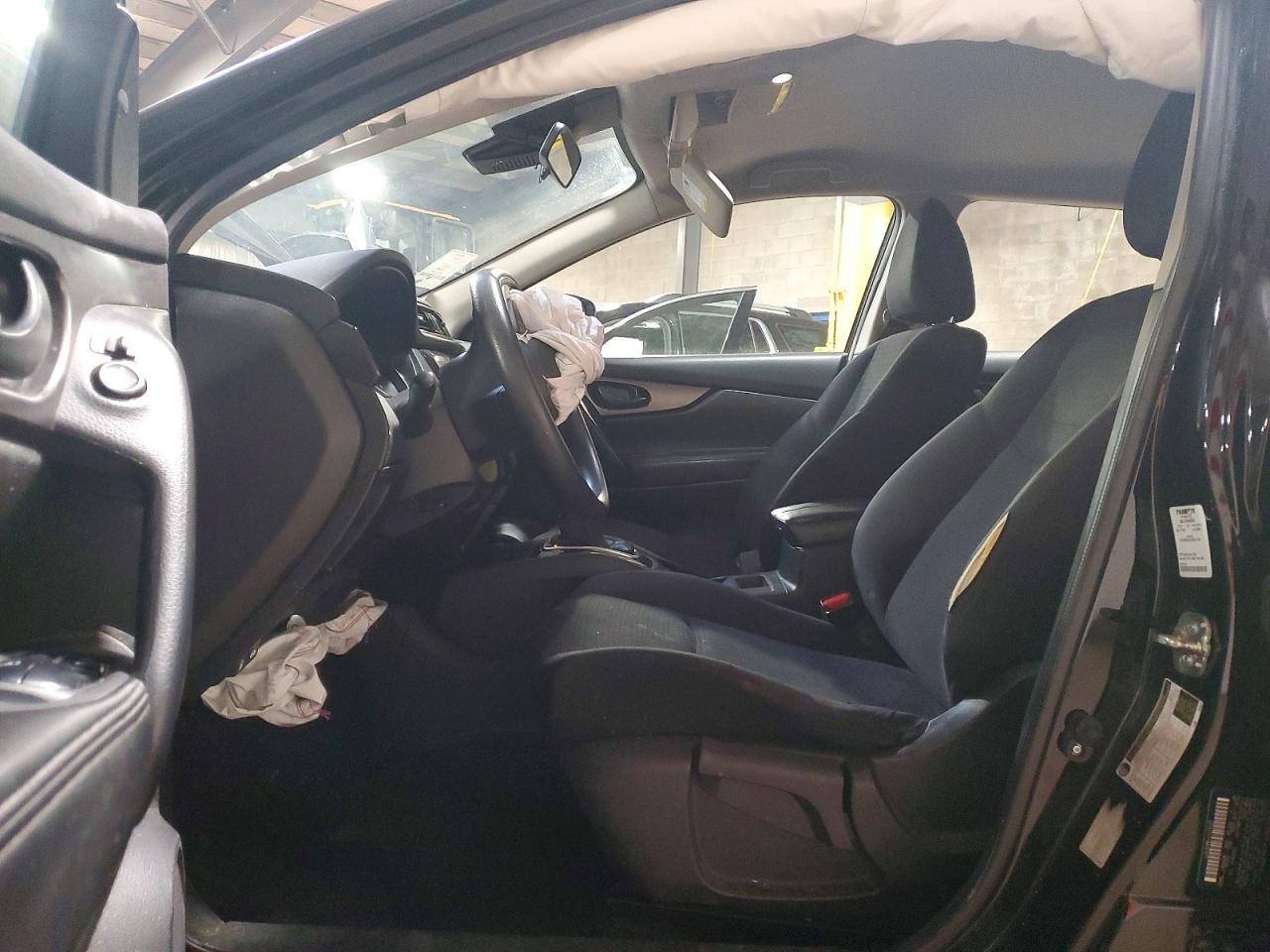 2021 Nissan Rogue Sport S - Фото 7