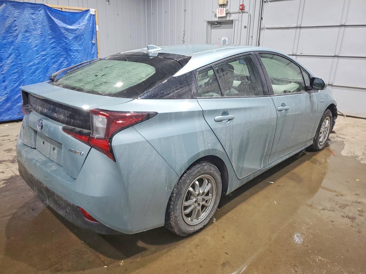 2019 Toyota Prius Le - Фото 3