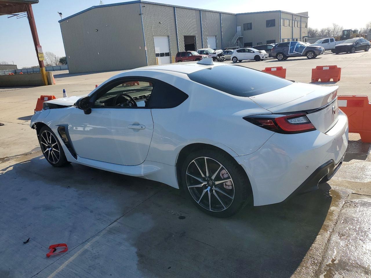 2024 Toyota Gr86 Base - Image 2