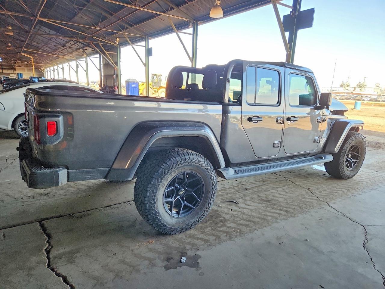 2023 Jeep Gladiator Overland - Фото 3