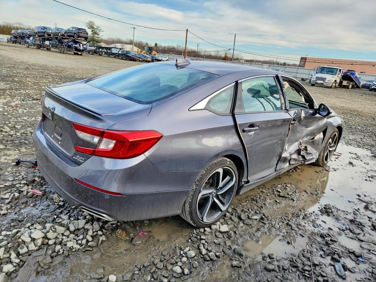 2018 Honda Accord Sport - Image 3
