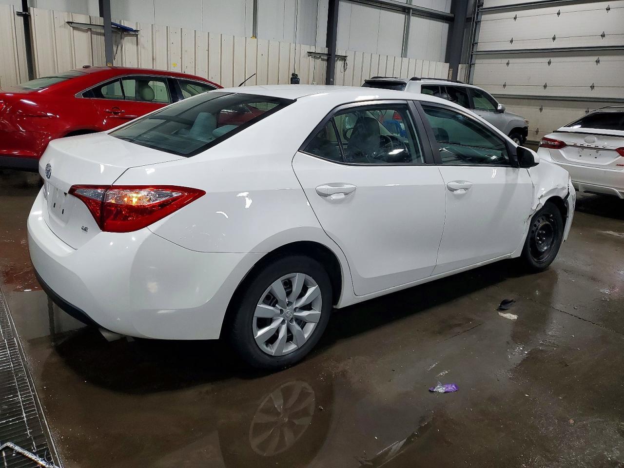 2016 Toyota Corolla - Фото 3