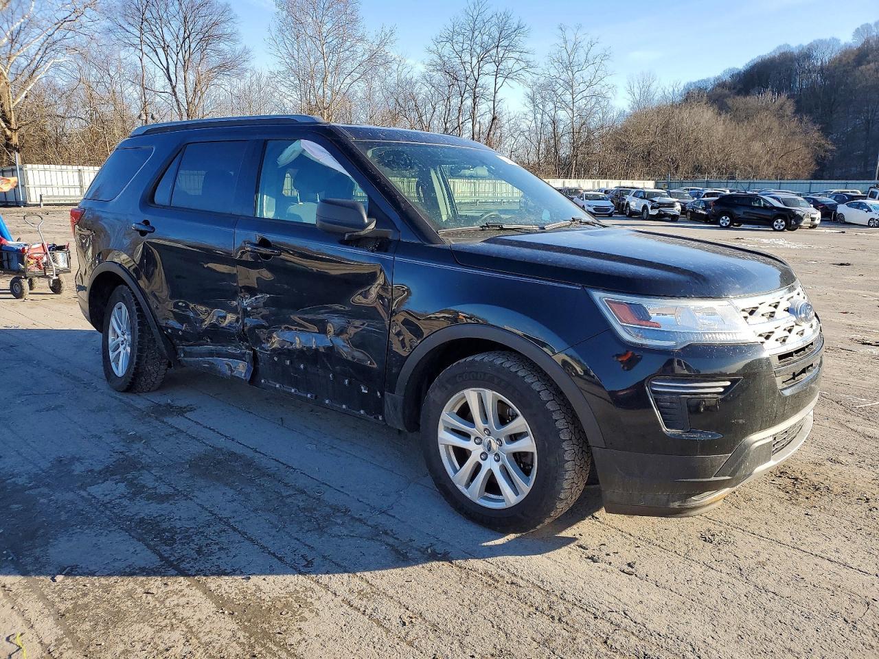 2019 Ford Explorer Xlt - Image 4