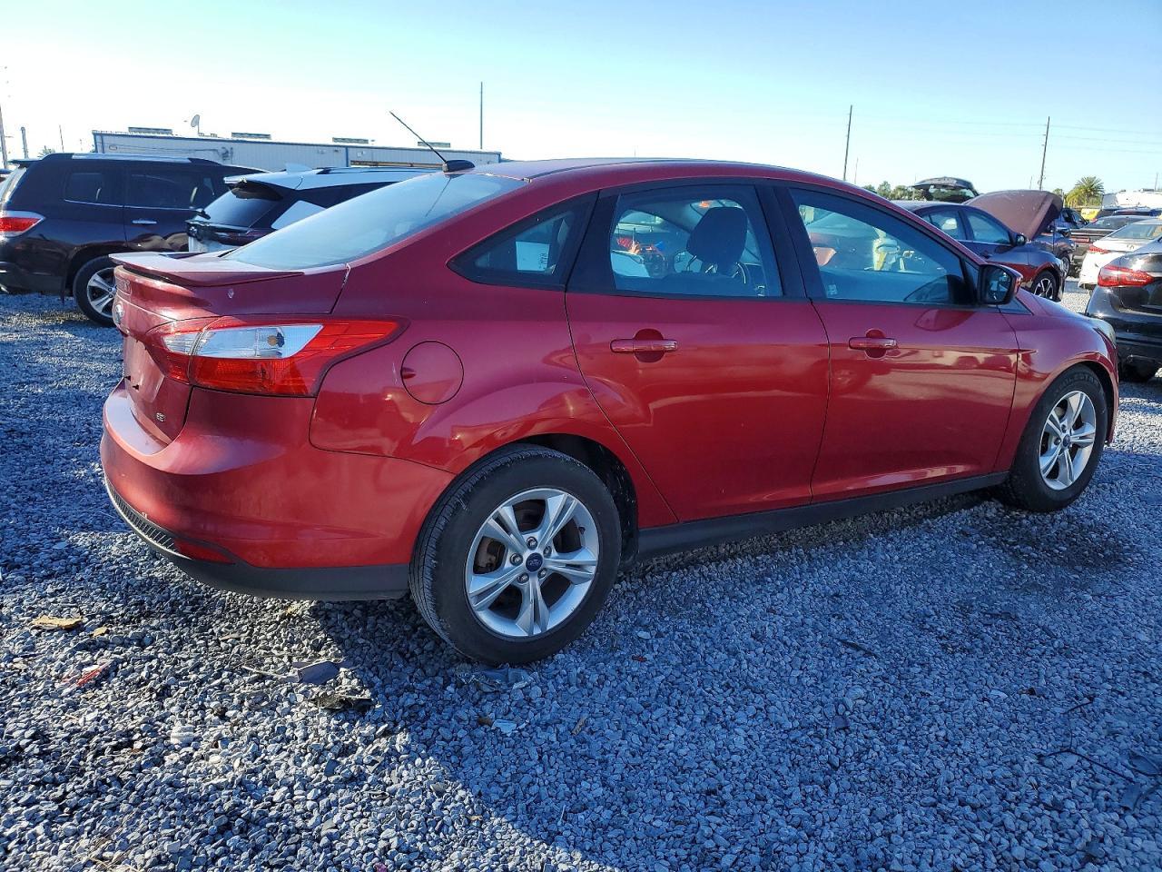 2012 Ford Focus Se - Фото 3