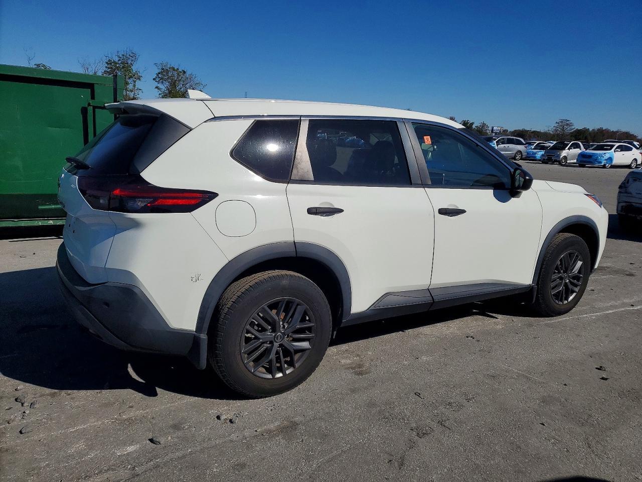 2021 Nissan Rogue S - Фото 3