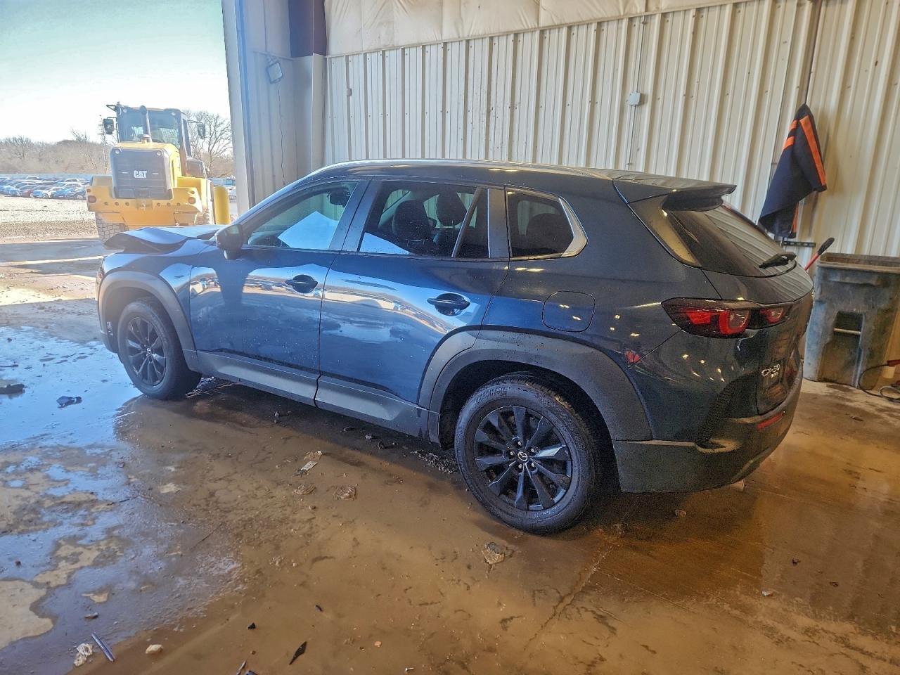 2023 Mazda Cx-50 Preferred Plus - Фото 2