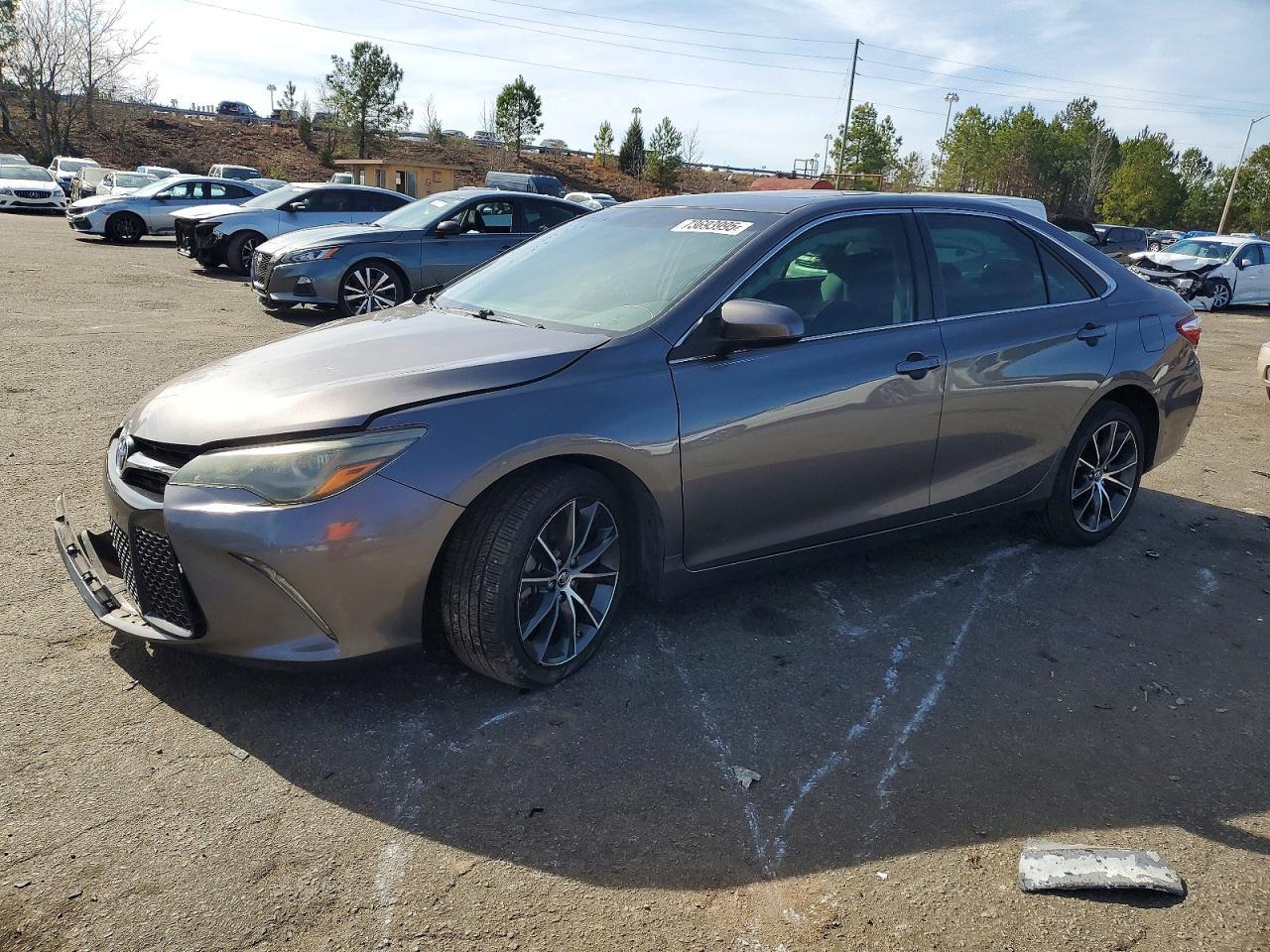 2015 Toyota Camry Xse
