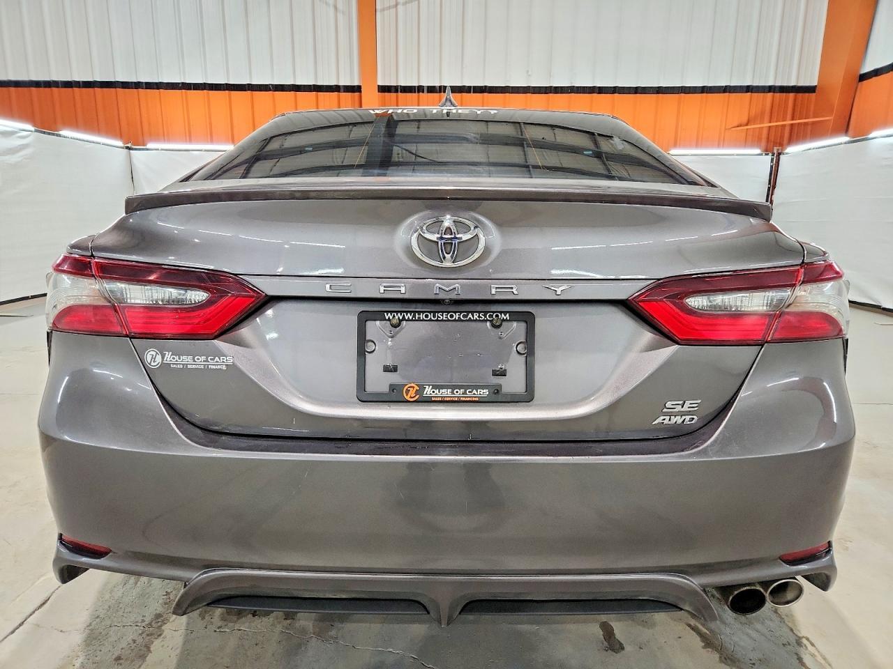 2021 Toyota Camry Se - Фото 6