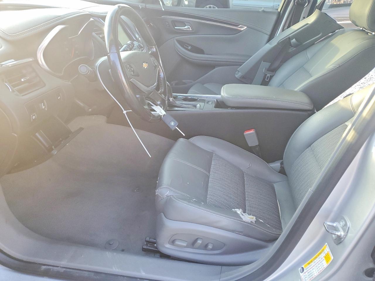2019 Chevrolet Impala Lt - Image 7