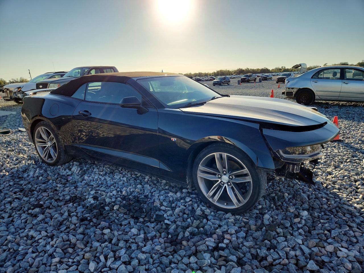 2017 Chevrolet Camaro Lt - Image 4