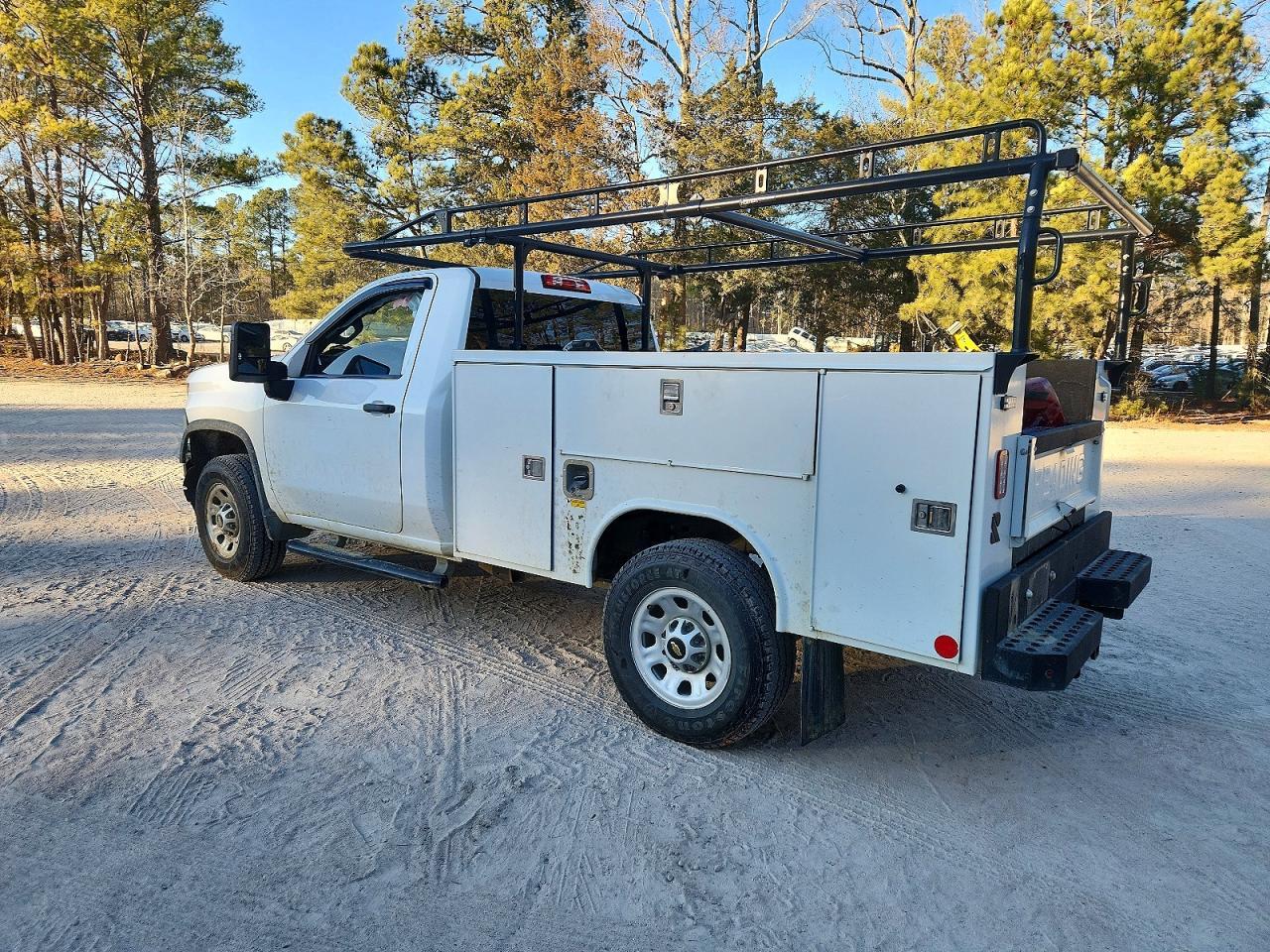 2024 Chevrolet Silverado Hd Utility / Service Truck - Image 2
