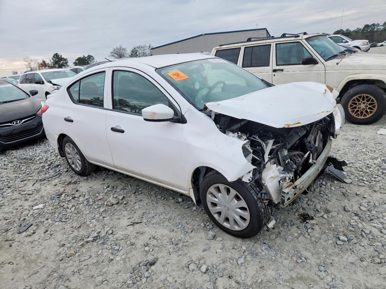 2018 Nissan Versa S - Фото 4