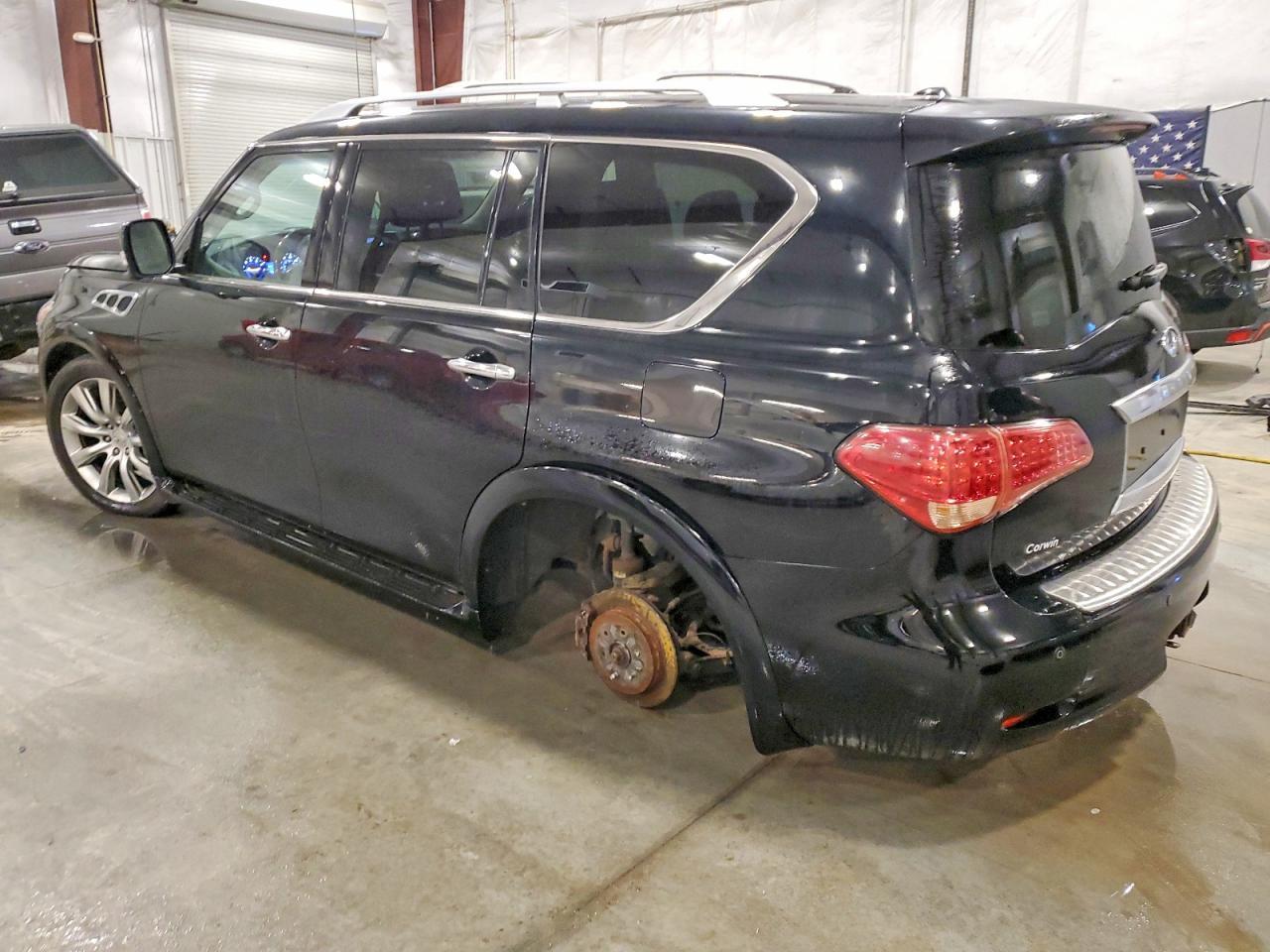 2013 Infiniti Qx56 - Image 2
