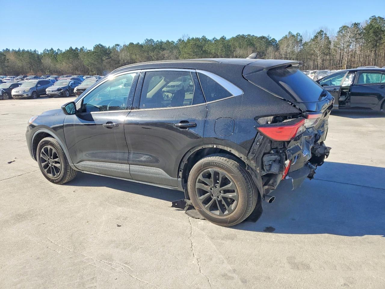 2022 Ford Escape Se - Фото 2