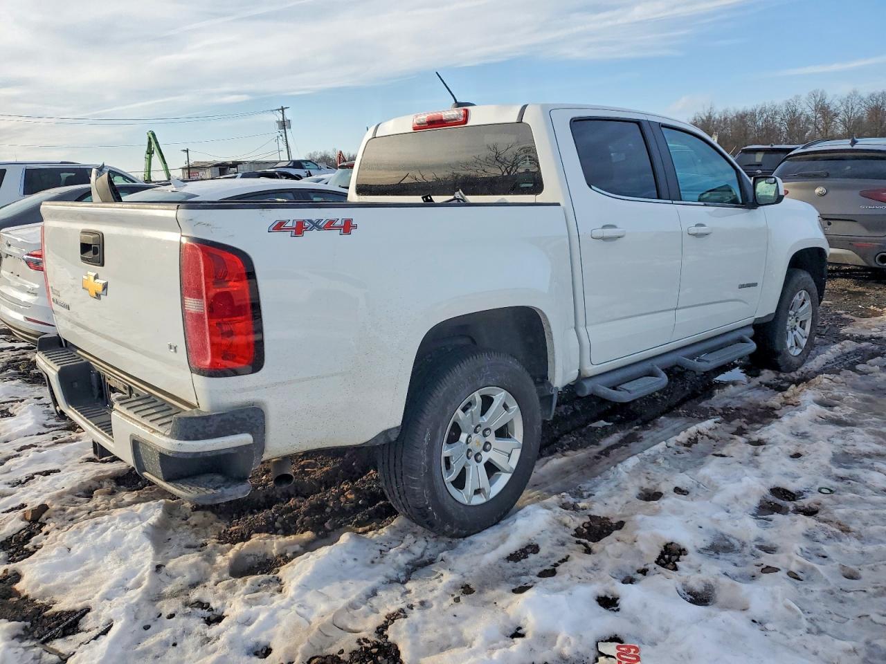 2015 Chevrolet Colorado - Фото 3