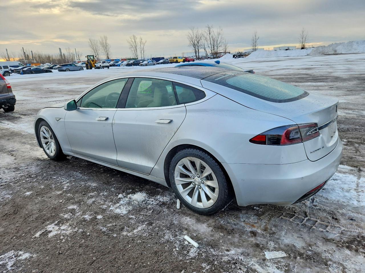 2016 Tesla Model S - Фото 2