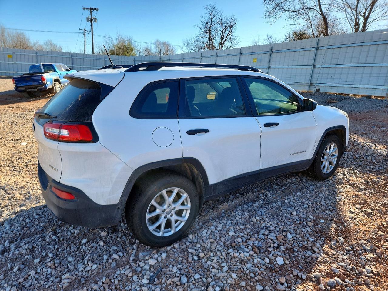 2015 Jeep Cherokee Sport - Фото 3