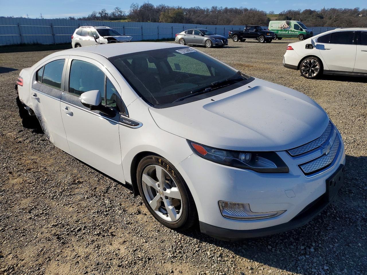 2014 Chevrolet Volt - Image 4