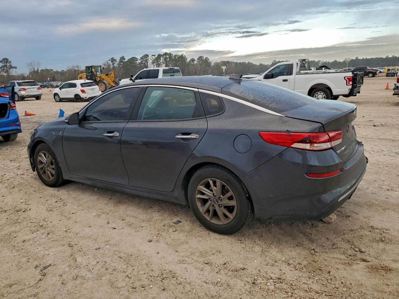 2019 Kia Optima Lx - Фото 2