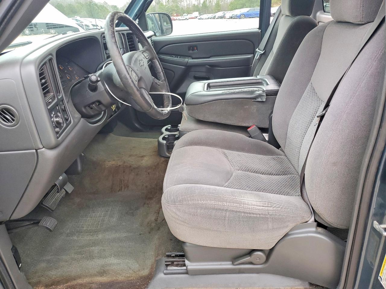 2007 Chevrolet Silverado C1500 Classic - Image 7
