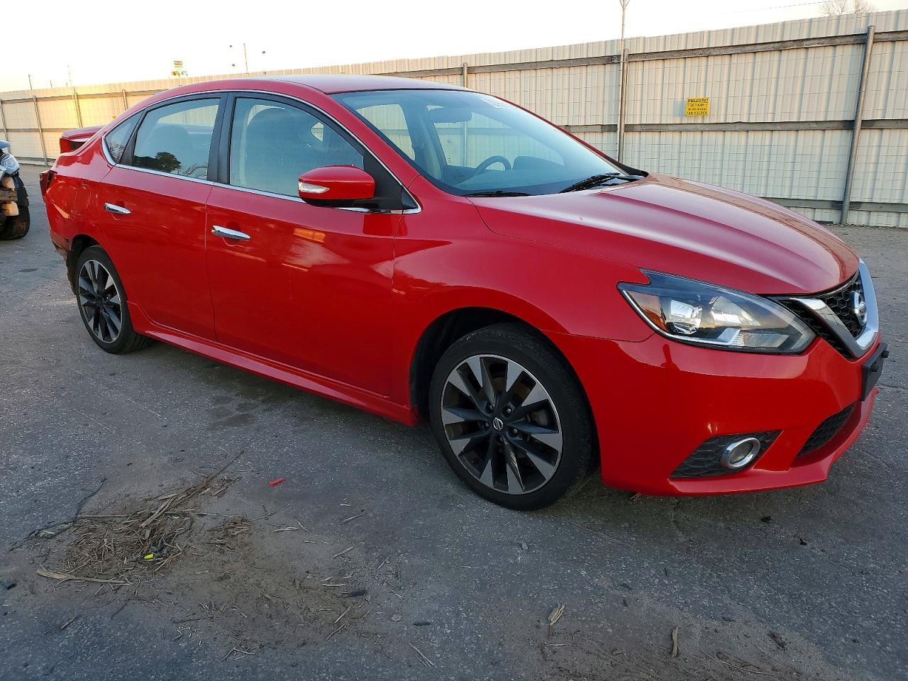 2019 Nissan Sentra S - Фото 4