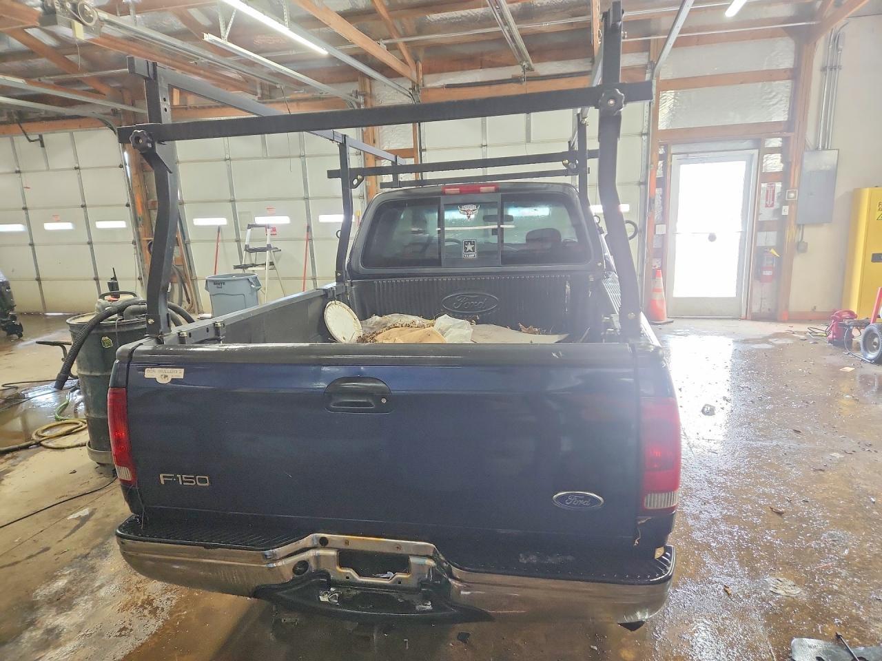 2002 Ford F150 - Image 6