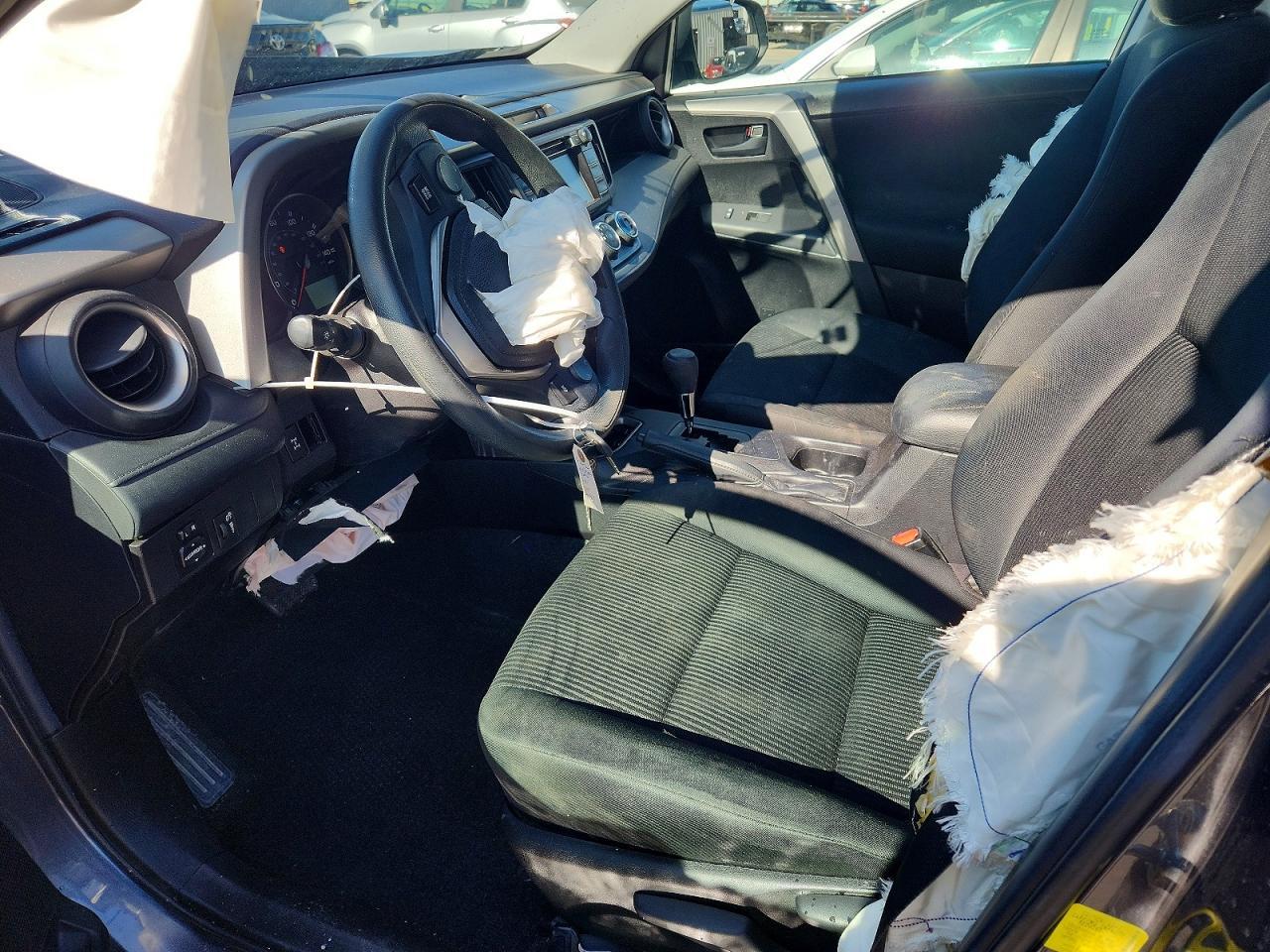 2016 Toyota Rav4 Le - Image 7