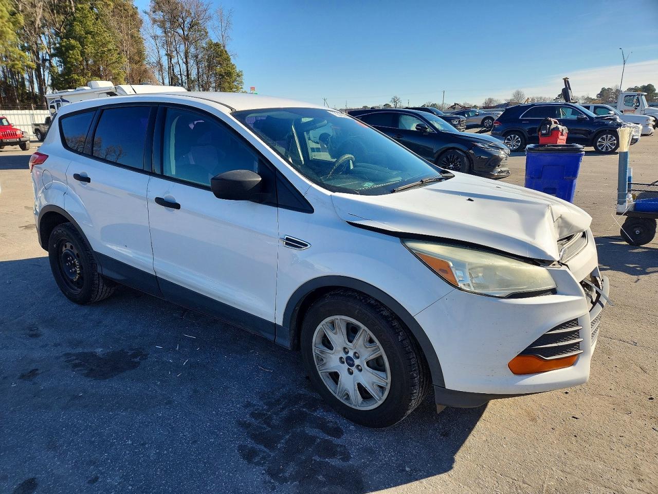 2014 Ford Escape S - Фото 4