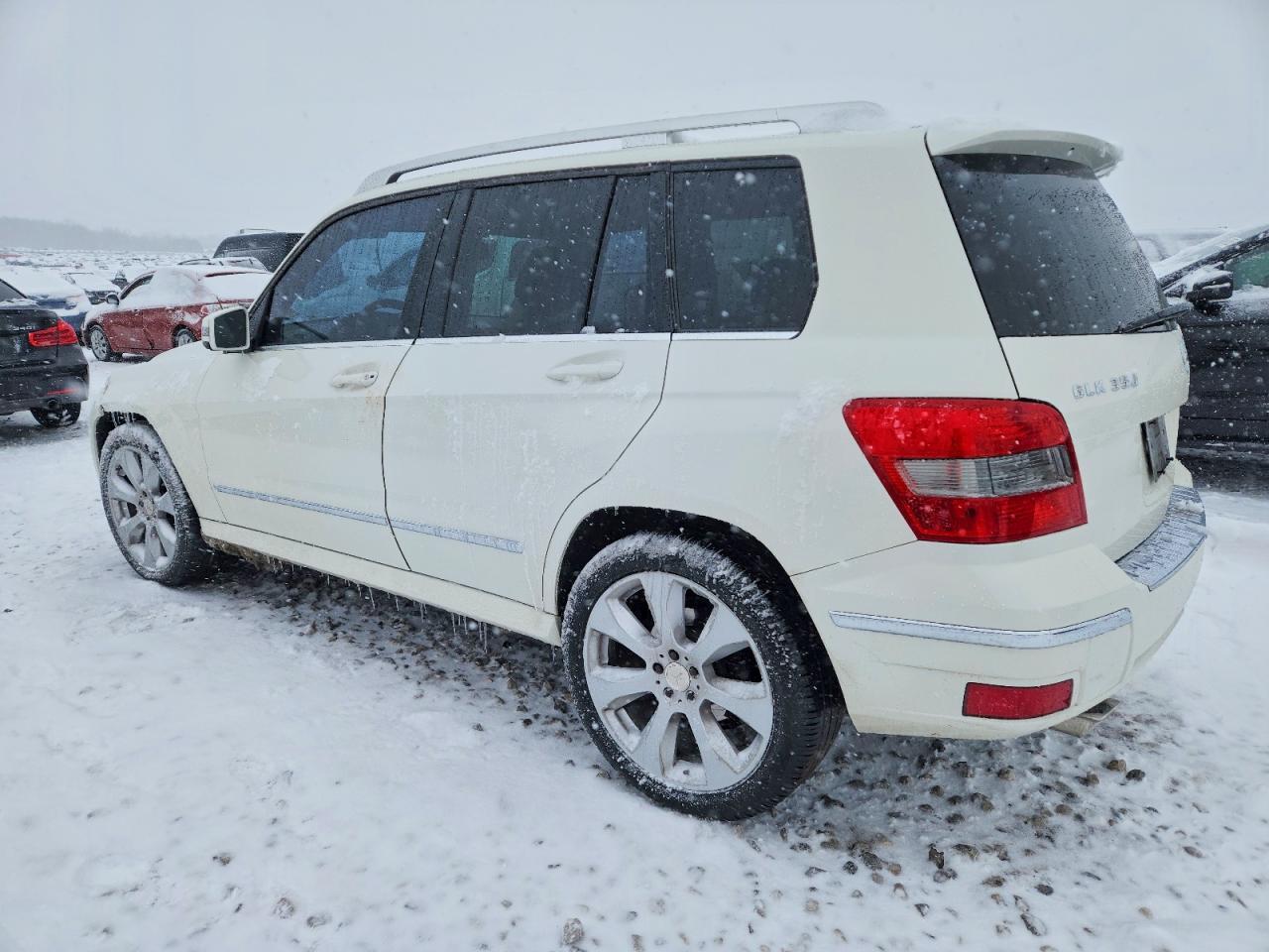 2011 Mercedes-Benz Glk 350 4Matic - Image 2