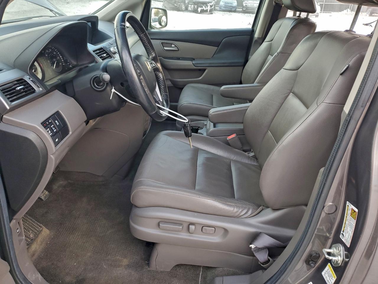2013 Honda Odyssey Exl - Image 7