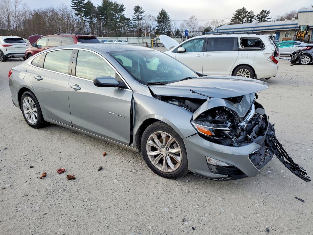 2023 Chevrolet Malibu Lt - Image 4