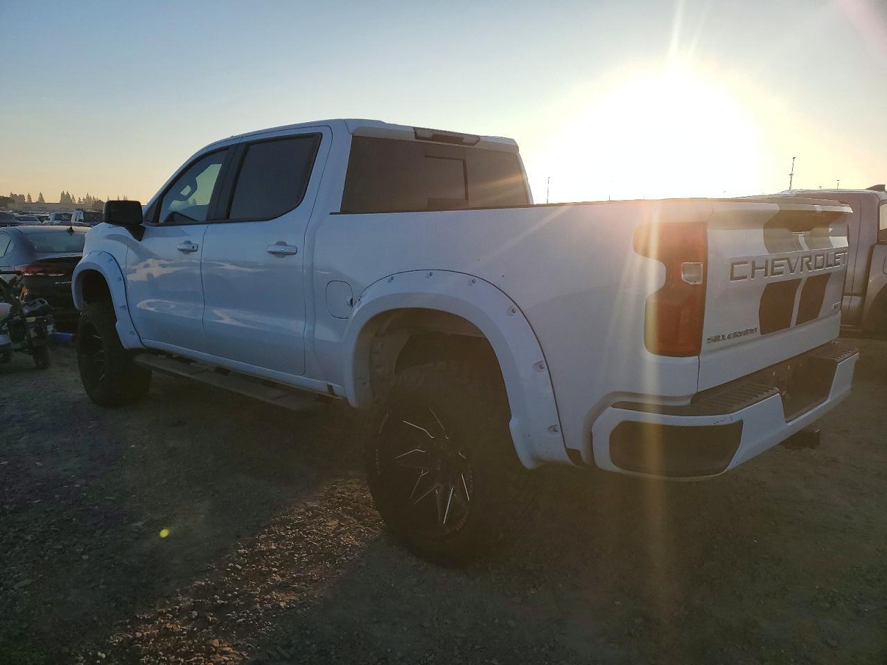 2019 Chevrolet Silverado C1500 Rst - Фото 2