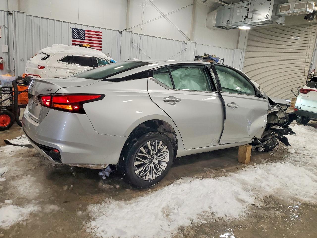 2024 Nissan Altima 2.5 Sv - Фото 3
